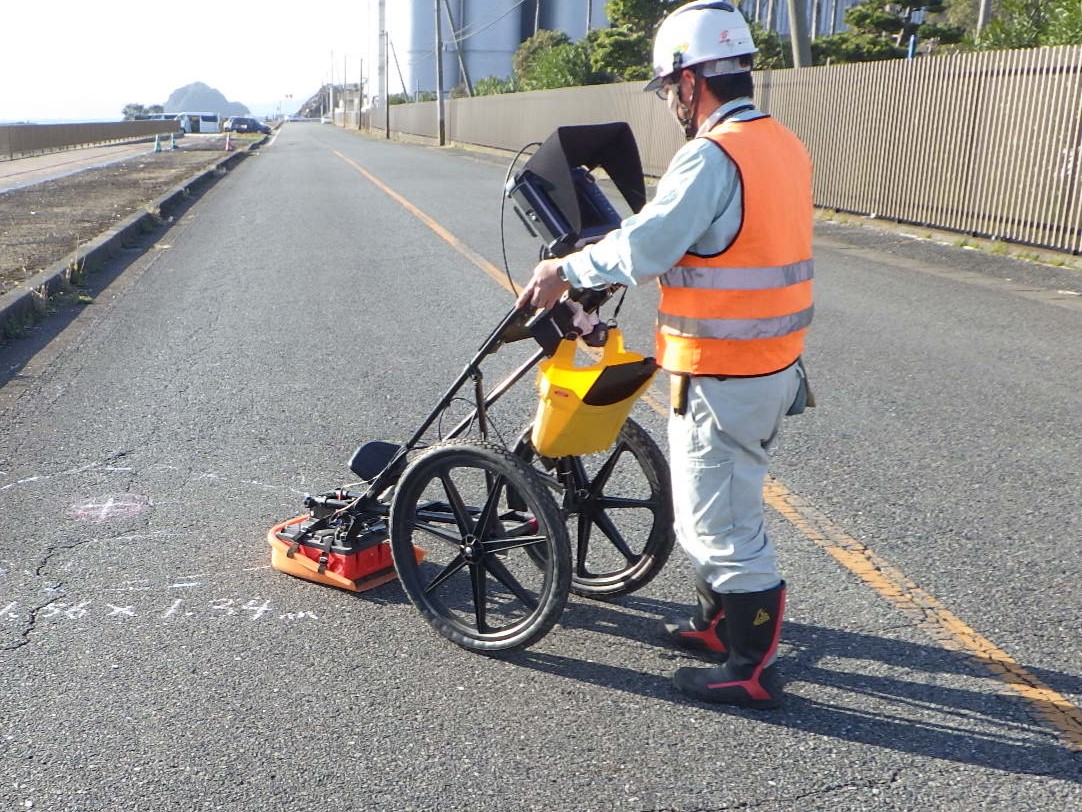 地中レーダ探査の測定例1